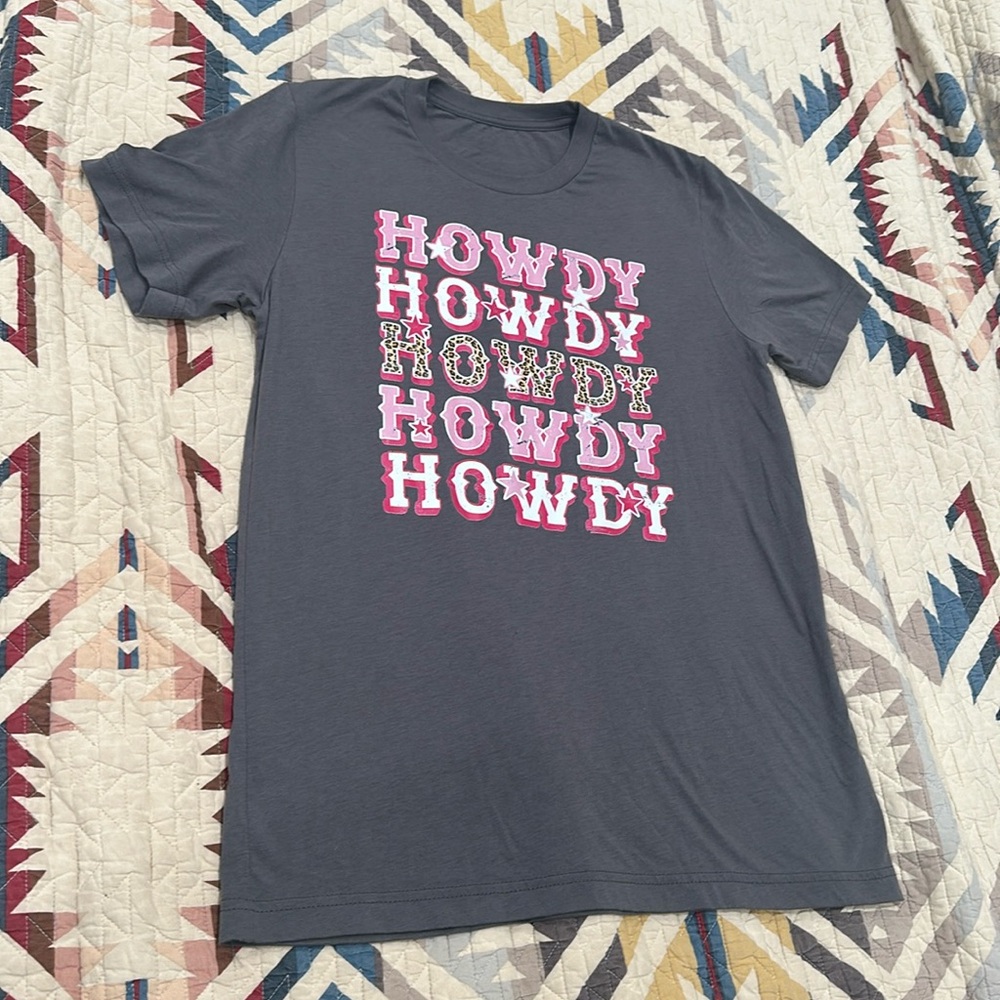 Howdy tee